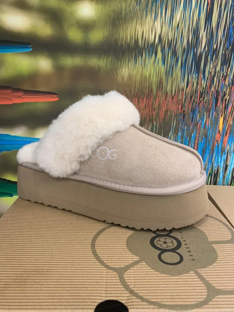 OBTC044 Mini OOG Design Slippers aus Leder für Damen